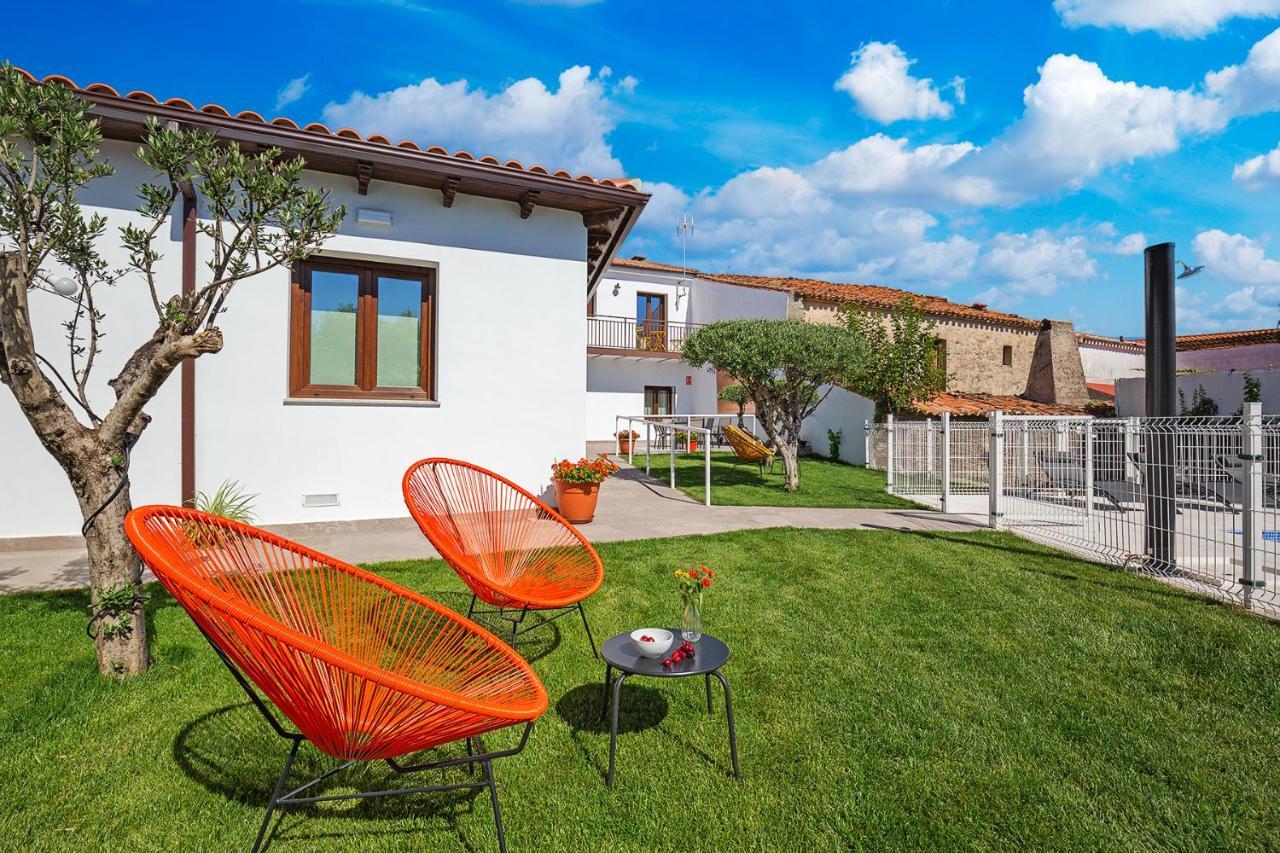 Apartamentos Rurales Cielo De Monfraguee Malpartida De Plasencia Exterior photo